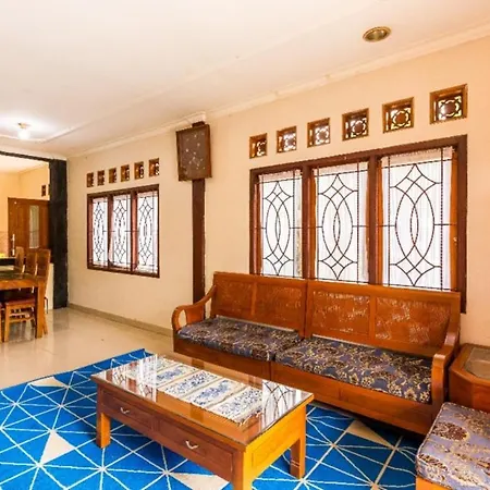 Villa Anjung Balak Cisarua-2